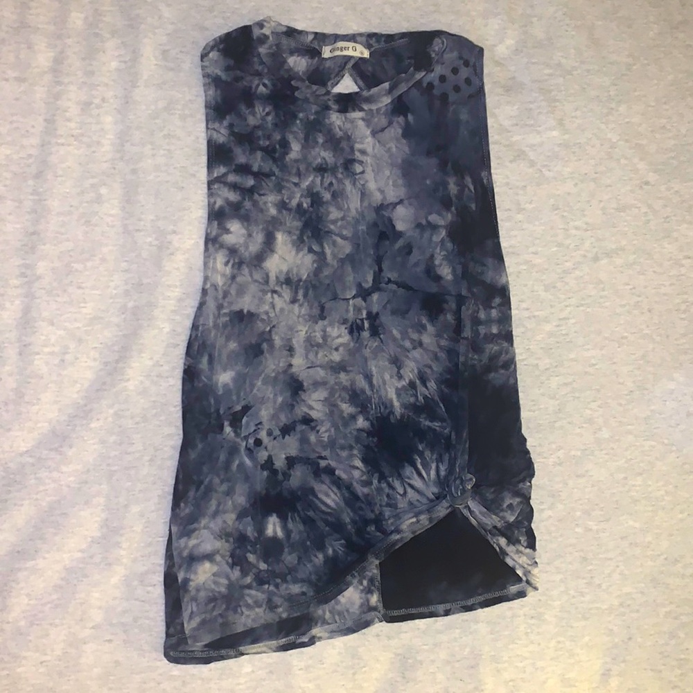 Tye Dye Ginger G shirt with a back cut out